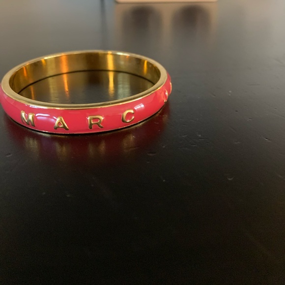 Beautiful solid bracket - Picture 4 of 6